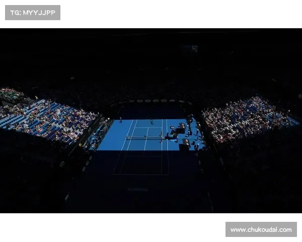 澳网应对极端天气升级 可闭合顶棚球场助力墨尔本高温挑战